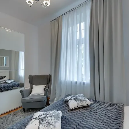 Platinum Chmielewskiego Apartament *