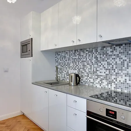 Platinum Chmielewskiego Apartment